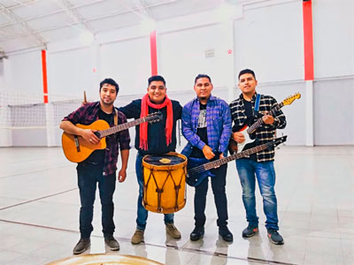 Alma Leg�era + Dj Favio Vargas